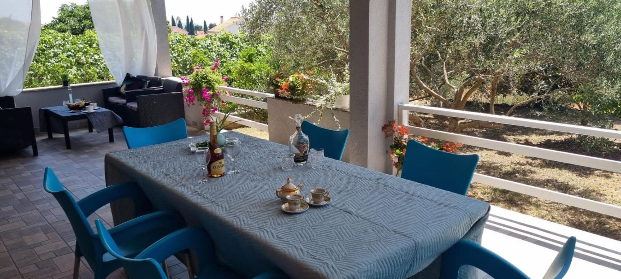 Apartman Rabatin Sveti Filip i Jakov Exterior foto